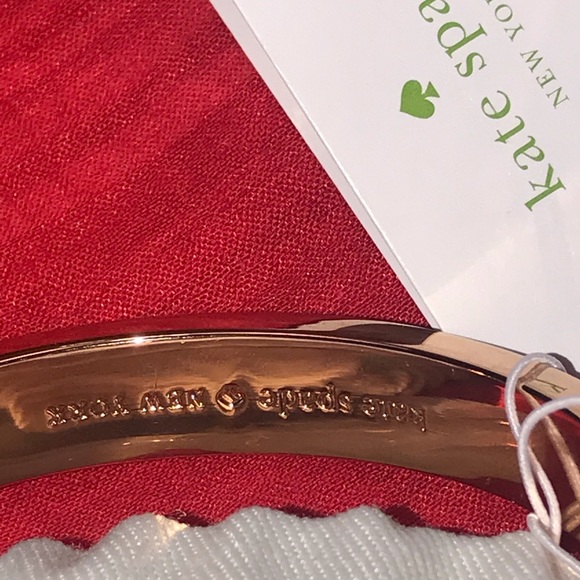 Kate ♠️ Spade Blush & Rose Gold hinged bangle - Picture 4 of 5